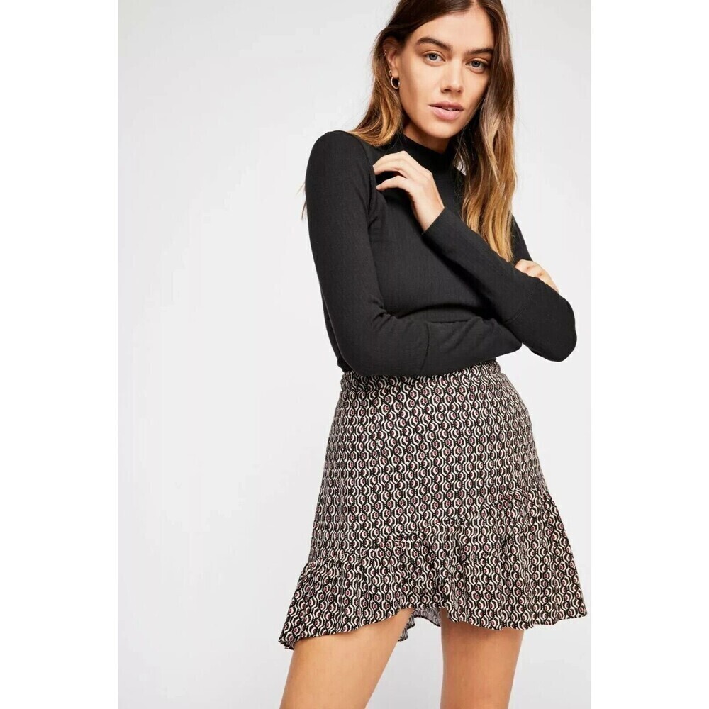 Free People NADIA Mini Skirt Geometrical Ruffle Asymmetrical Boho Size 6